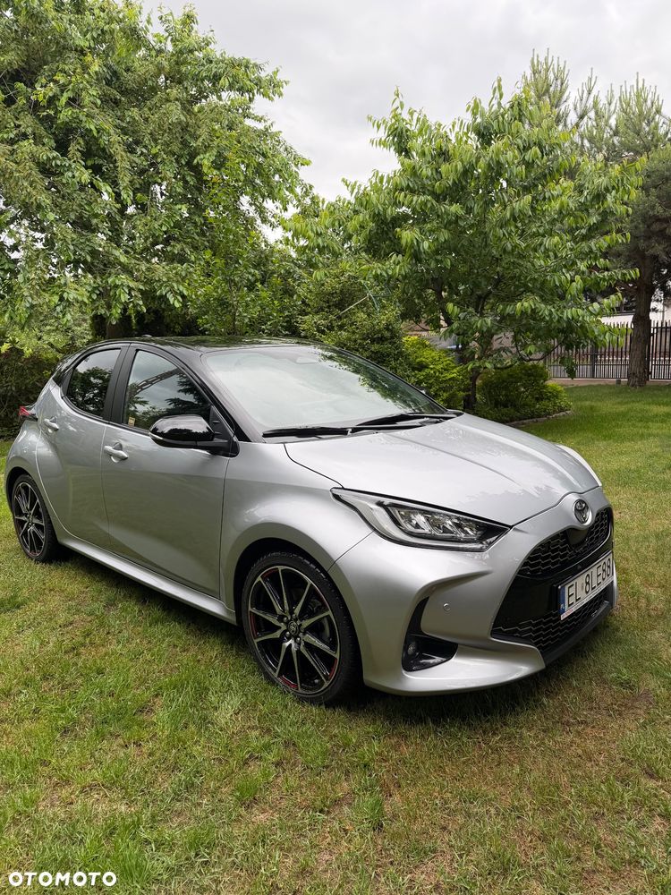 Toyota Yaris Hybrid 1.5 GR Sport - 2