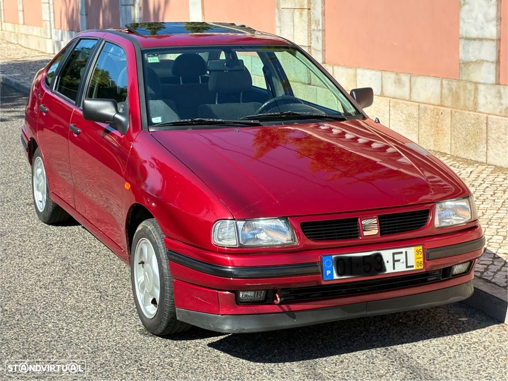 SEAT Cordoba 1.4i - 10