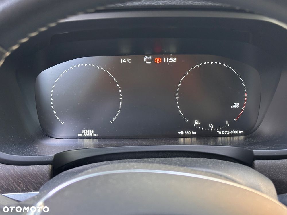 Volvo V90 Cross Country D5 AWD Pro - 8