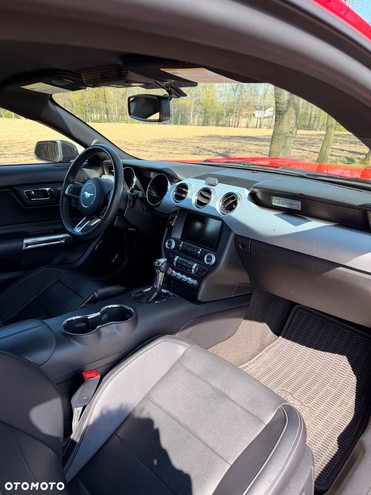 Ford Mustang 5.0 V8 GT - 22