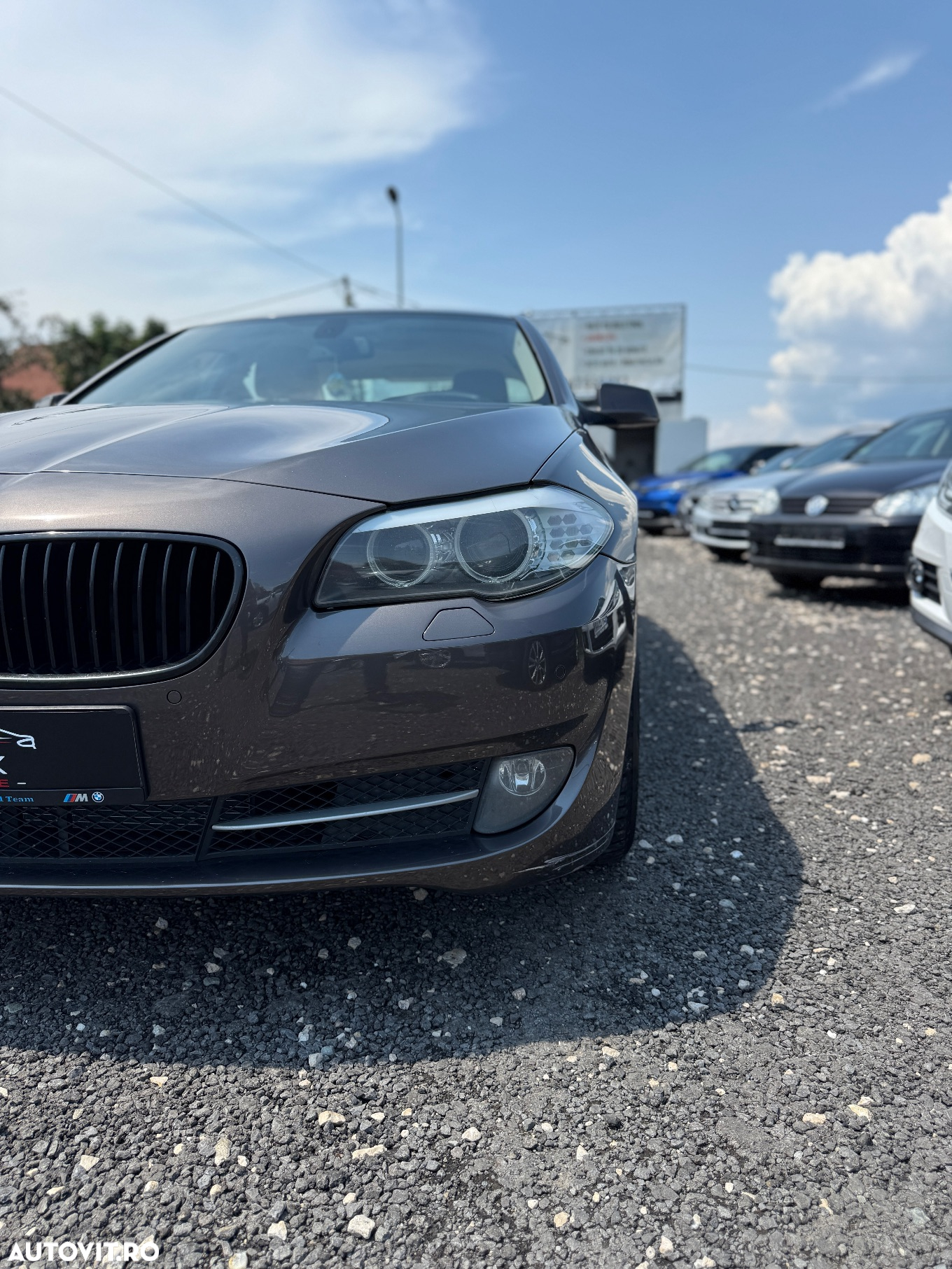 BMW Seria 5 520d Sport-Aut. - 2
