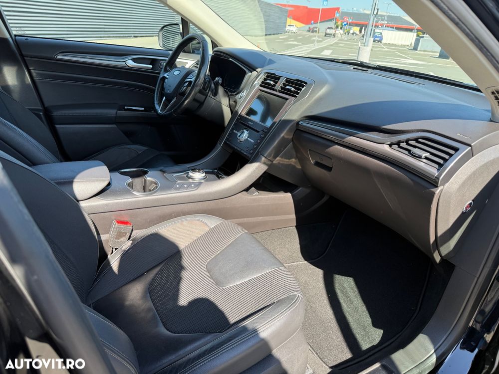 Ford Mondeo 2.0 TDCI PowerShift Titanium - 6