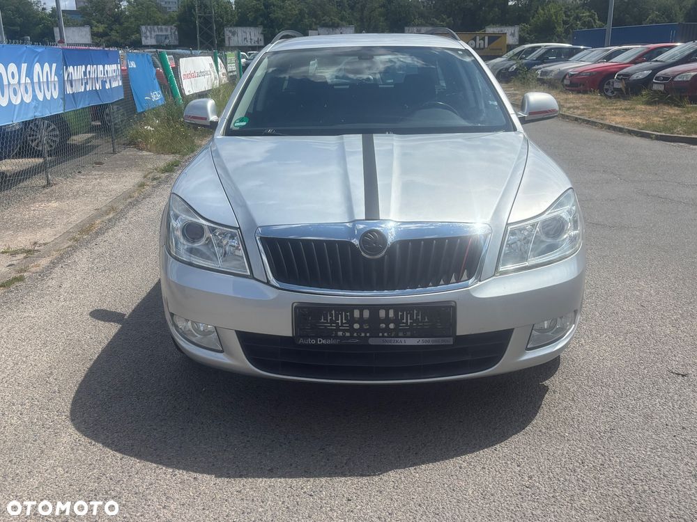 Skoda Octavia 1.4 TSI IMPULS EDITION - 4