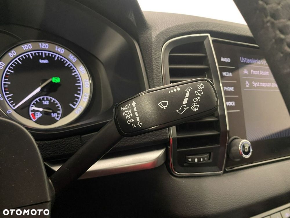 Skoda Karoq 2.0 TDI SCR 4x2 Ambition DSG - 25
