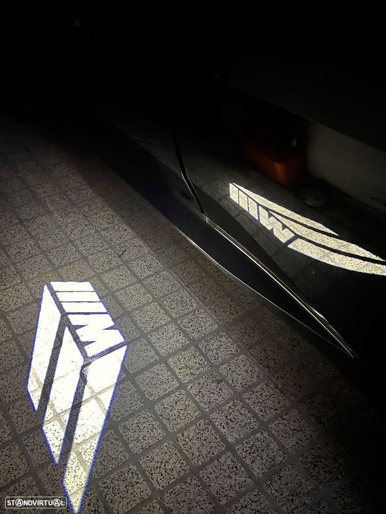 BMW iX2 eDrive20 Pack Desportivo M Pro - 12