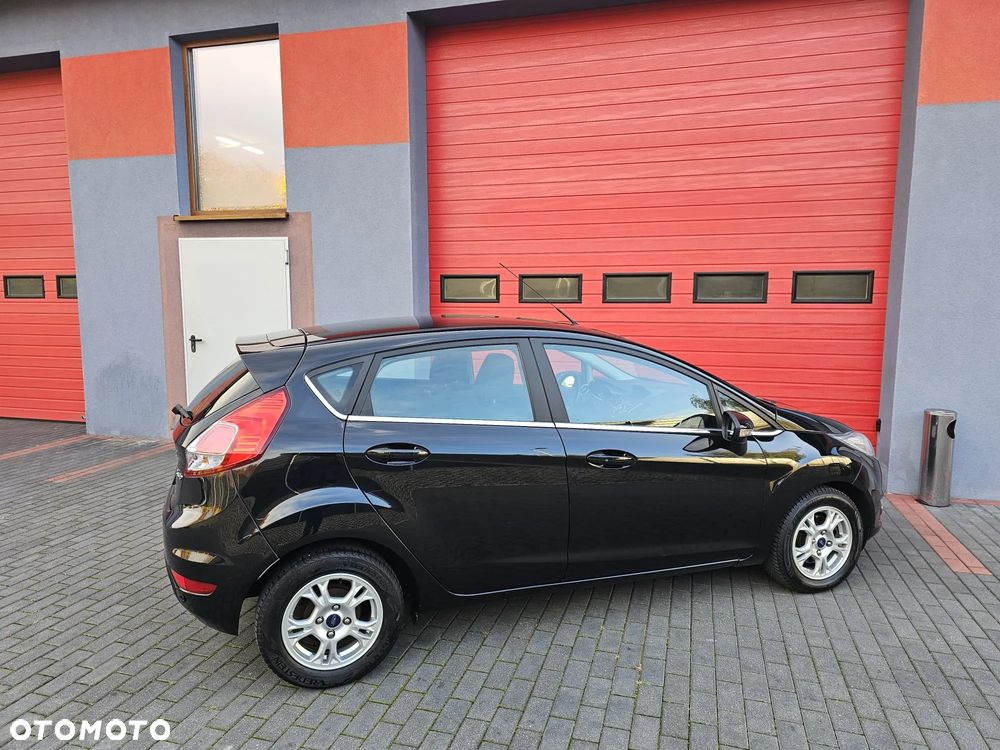 Ford Fiesta 1.6 TDCI Titanium - 12
