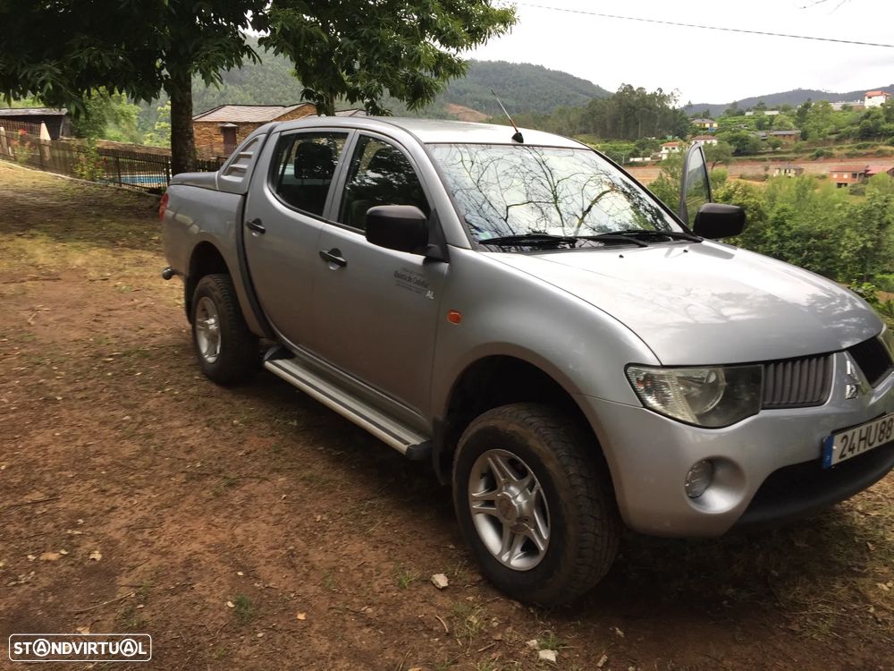Mitsubishi L200 2.5 DI-D CD Invite+ AC/ABS 4WD - 1