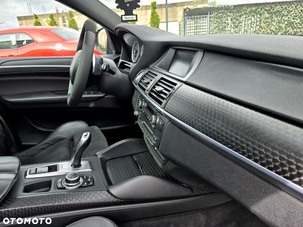 BMW X6 - 36