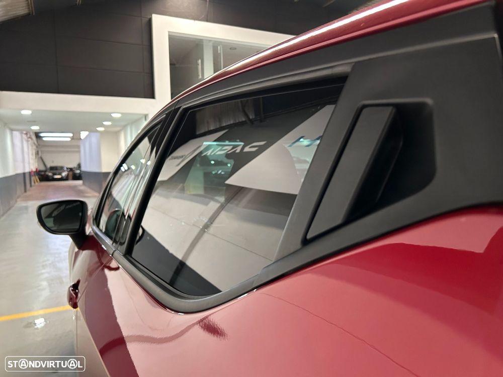 Nissan Micra 1.0 G Acenta - 13