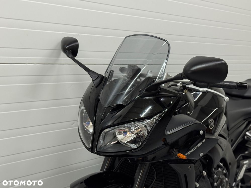 Yamaha FZ - 19
