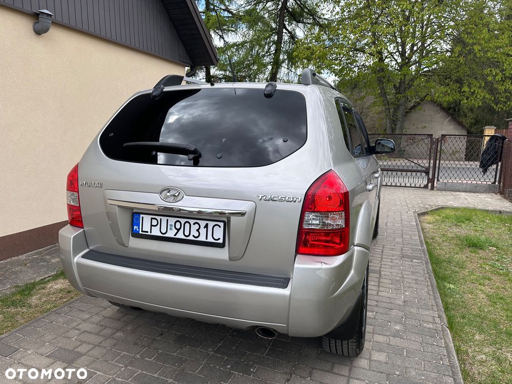 Hyundai Tucson 2.0 4WD GLS - 9