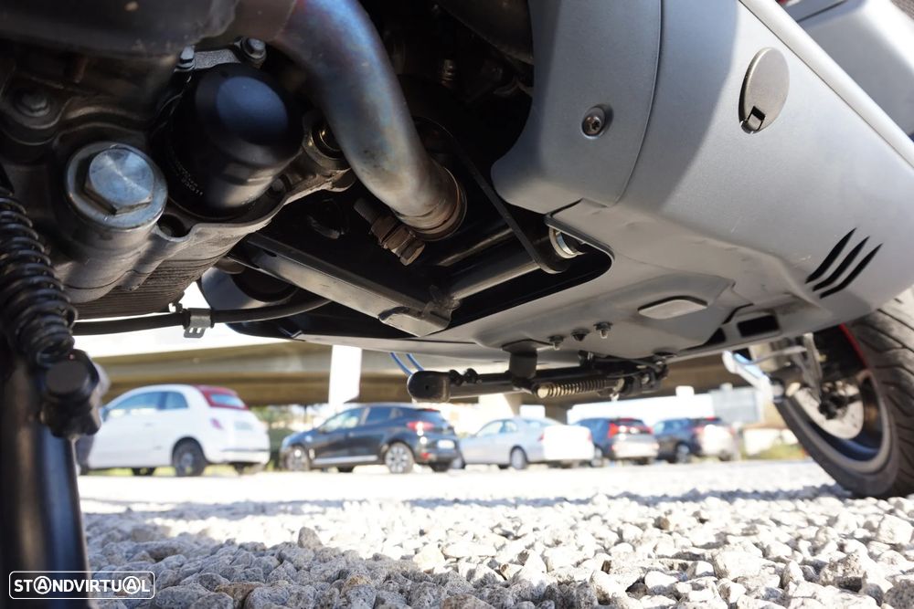 Vespa GTV 300 Sei Giorni II Edition - 37