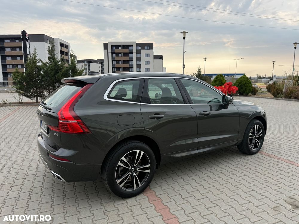 Volvo XC 60 D4 Geartronic Momentum Pro - 39