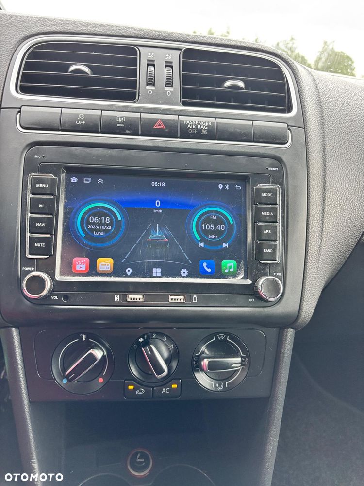 Citroën C4 Picasso 1.6 e-HDi FAP EGS6 Exclusive - 19