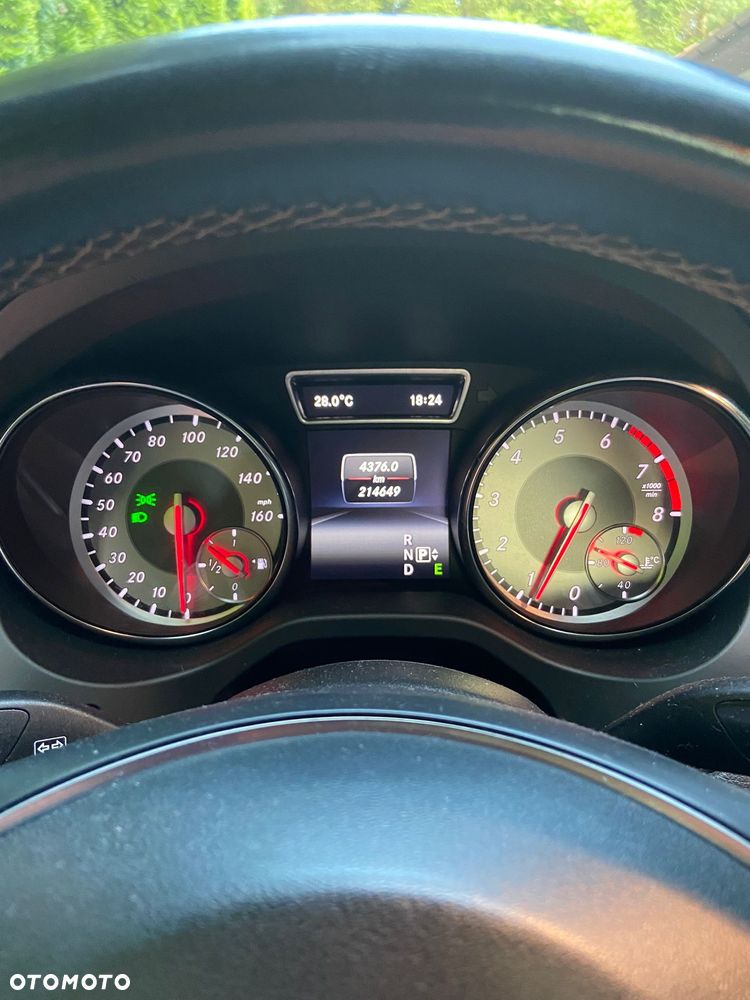 Mercedes-Benz CLA - 9