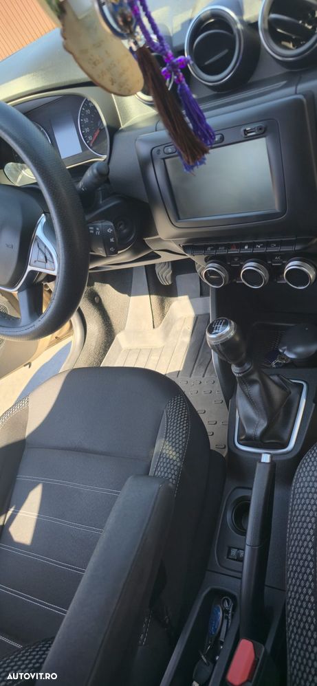 Dacia Duster TCe 150 GPF Prestige jante 17" - 8