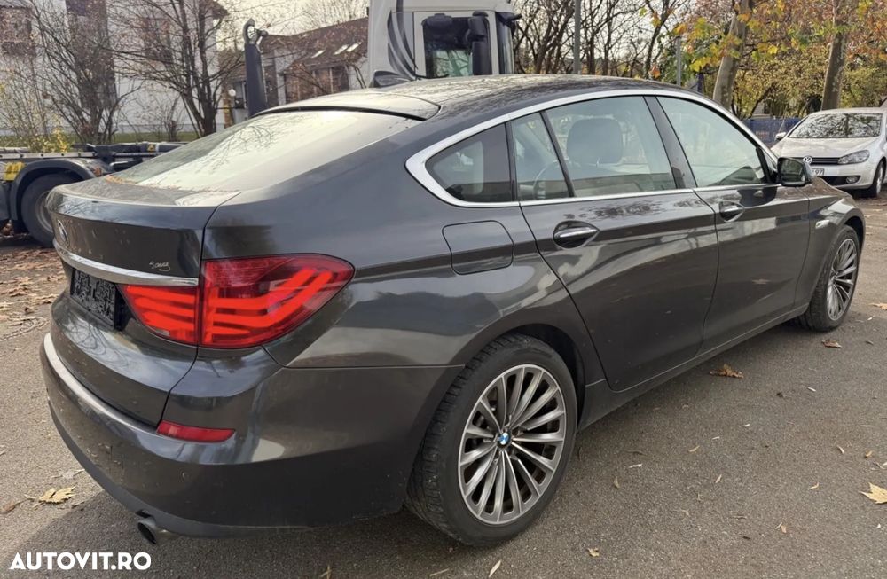 BMW Seria 5 535i - 3