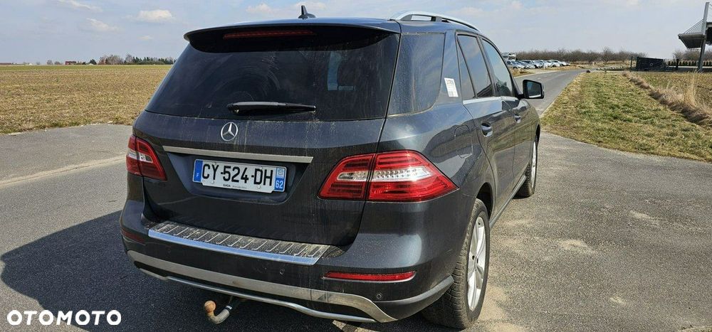 Mercedes-Benz ML - 4