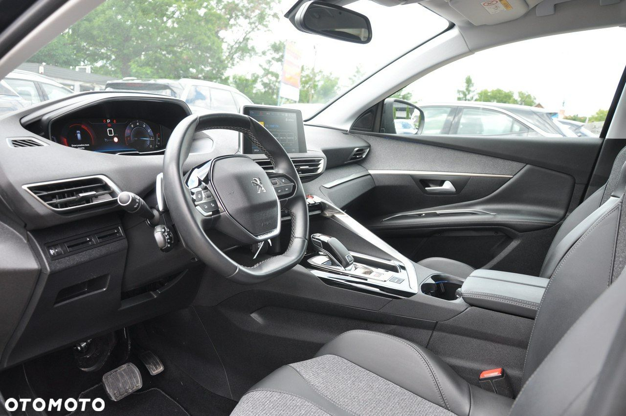 Peugeot 3008 1.2 PureTech Allure Pack S&S EAT8 - 16