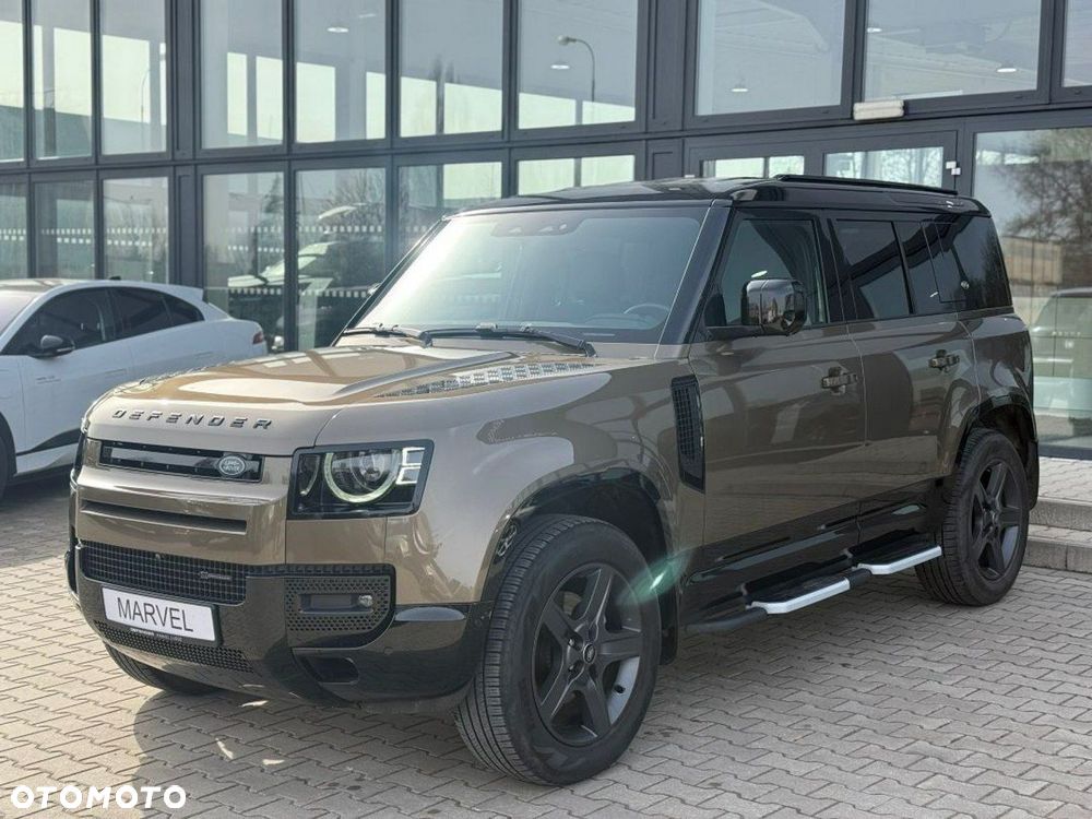Land Rover Defender - 3