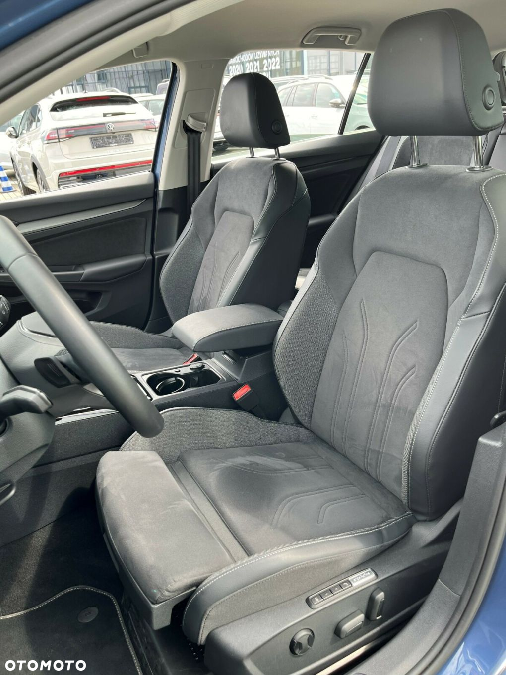 Volkswagen Golf - 9