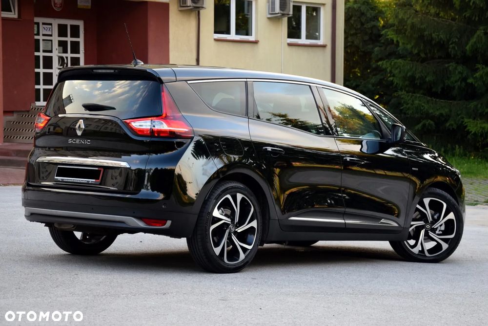 Renault Grand Scenic - 8