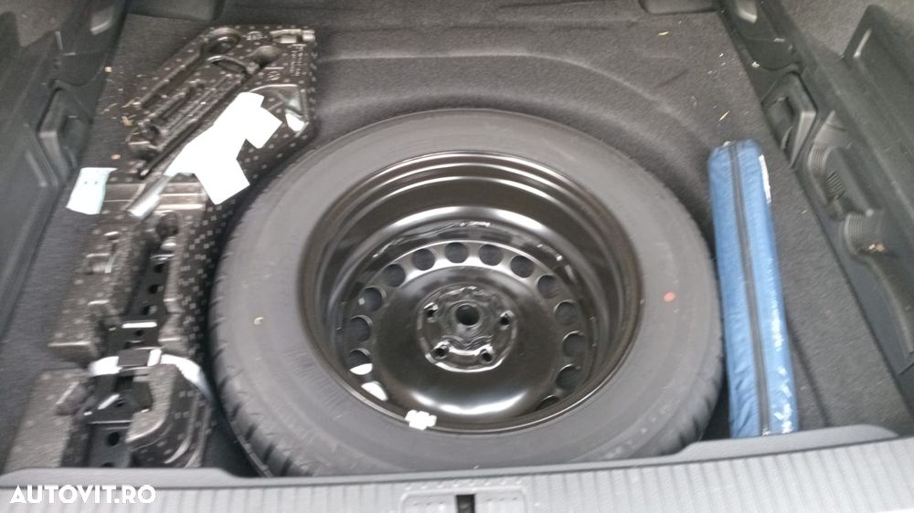 Volkswagen Passat Variant 2.0 TDI SCR DSG Business - 7