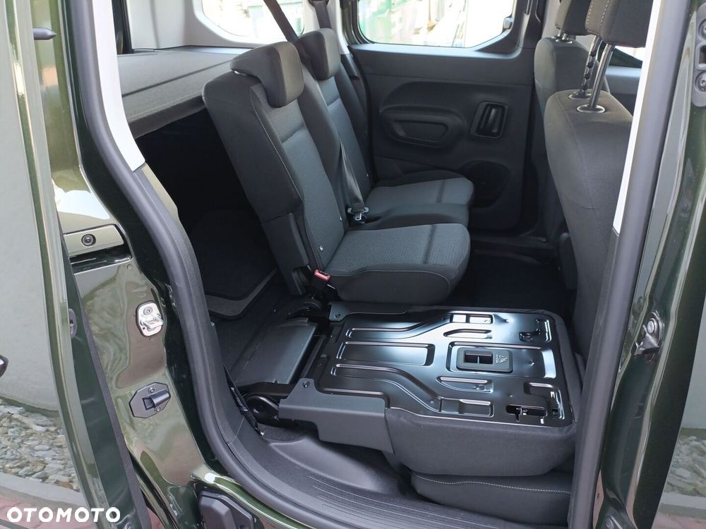 Toyota Proace City Verso 1.2 D-4T Business - 25