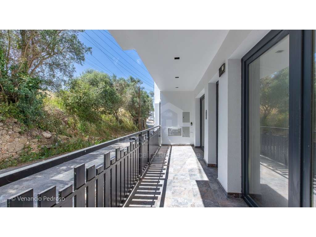Vende Moradia T4 - Ericeira 15 km, A Casa das Casas - Grande imagem: 5/32