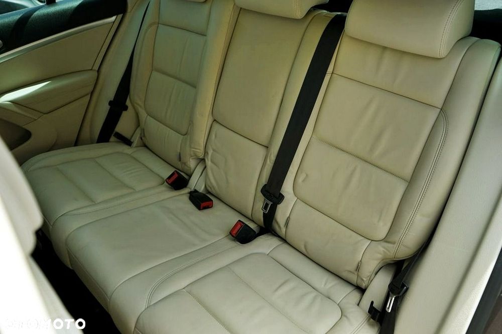 Volkswagen Tiguan 2.0 TDI DPF BlueMotion Technology Sport & Style - 21