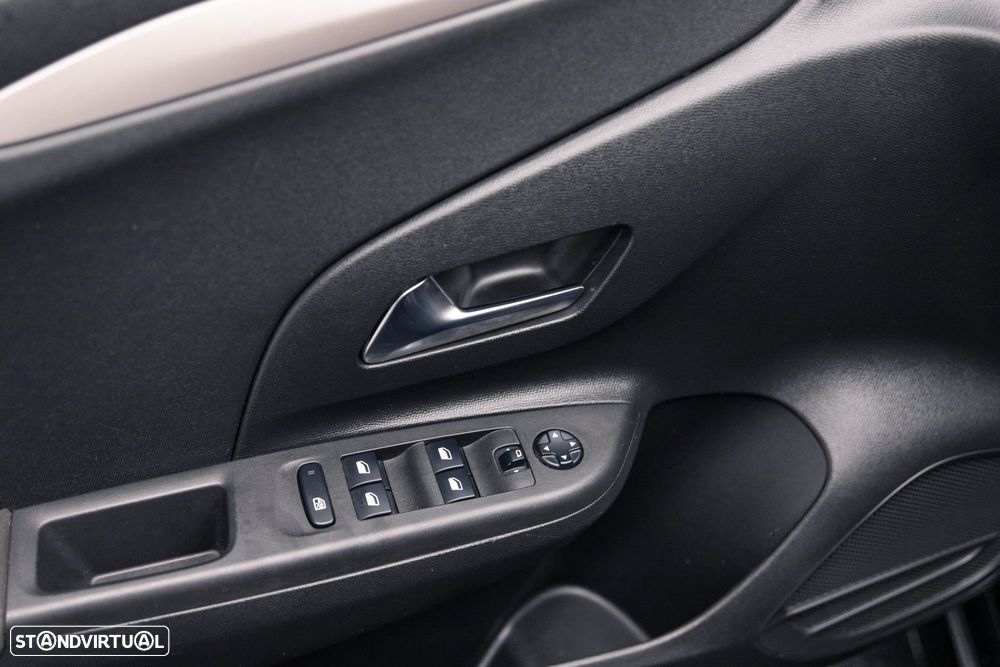 Opel Corsa 1.2 Business - 40