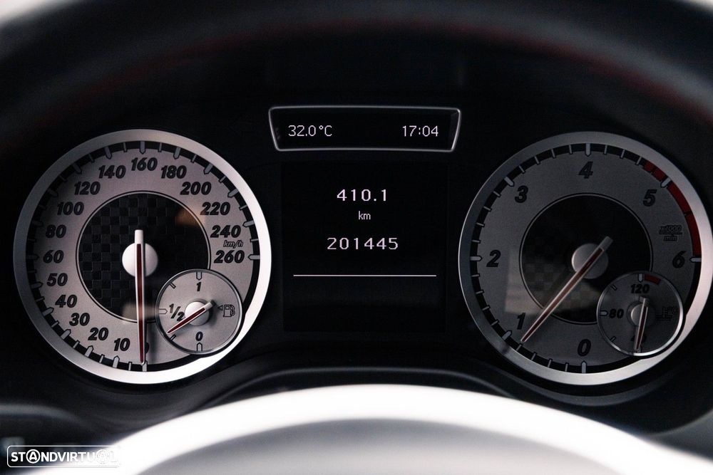 Mercedes-Benz A 180 CDi BE AMG Line - 22