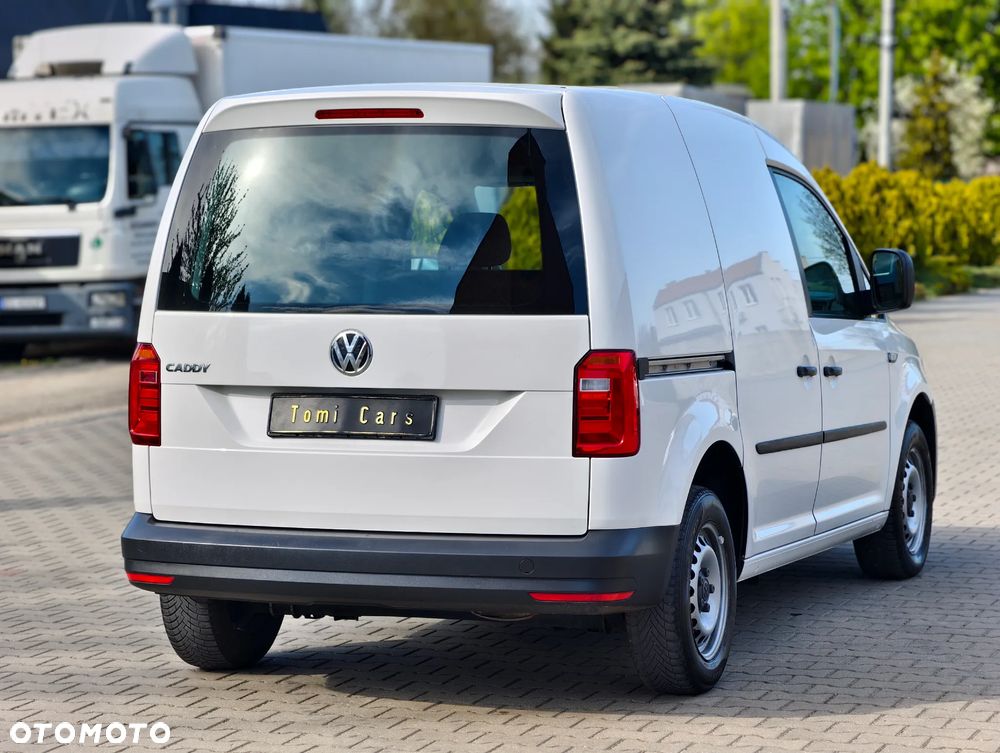 Volkswagen Caddy - 4