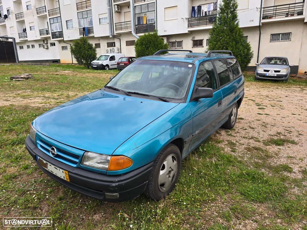 Opel Astra Caravan 1.7 TD Club - 1