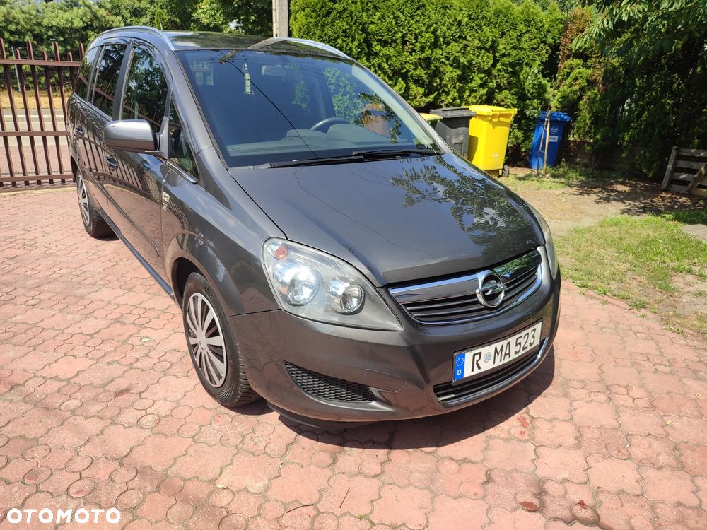 Opel Zafira - 3
