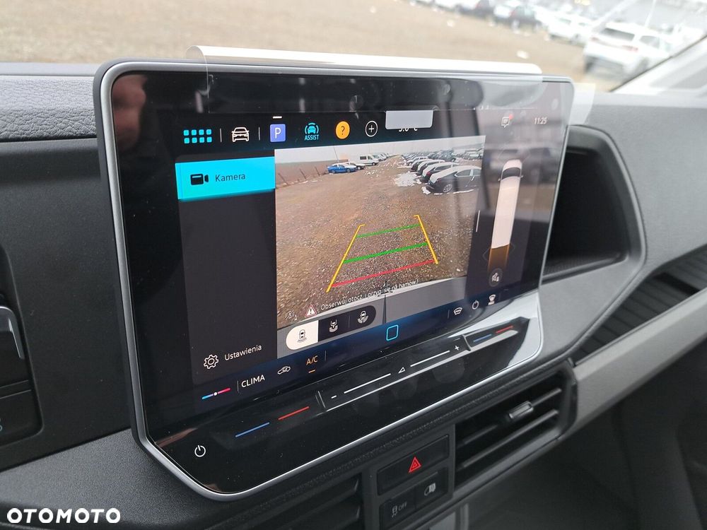 Volkswagen Crafter 35 Furgon z wysokim dachem silnik: 2,0 l EU6 SCR 177 KM, przedni 8-bieg.automatyczna, r.o : 4490 mm - 16