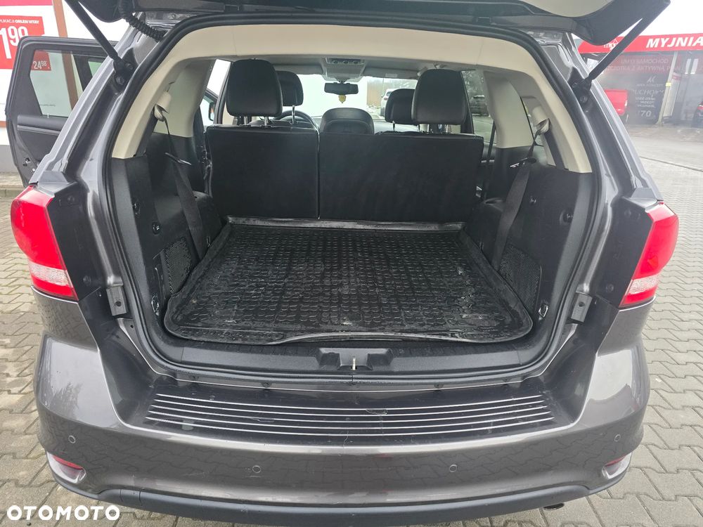 Fiat Freemont 2.0 Multijet Lounge AWD - 10