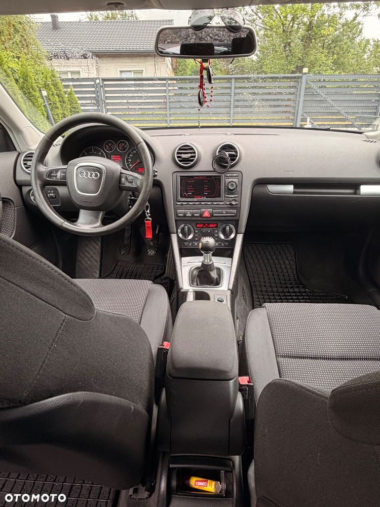 Audi A3 Sportback 2.0 TDI DPF Ambition - 8