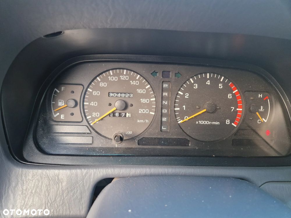 Toyota Land Cruiser - 10