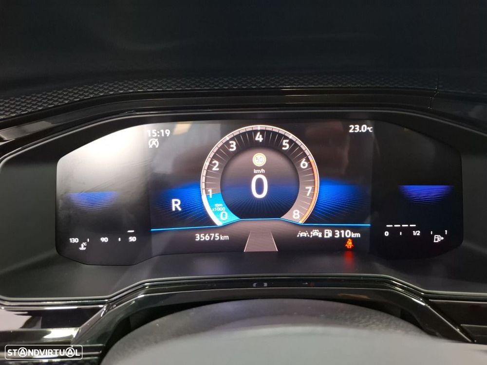 VW Polo 1.0 TSI Urban DSG - 23