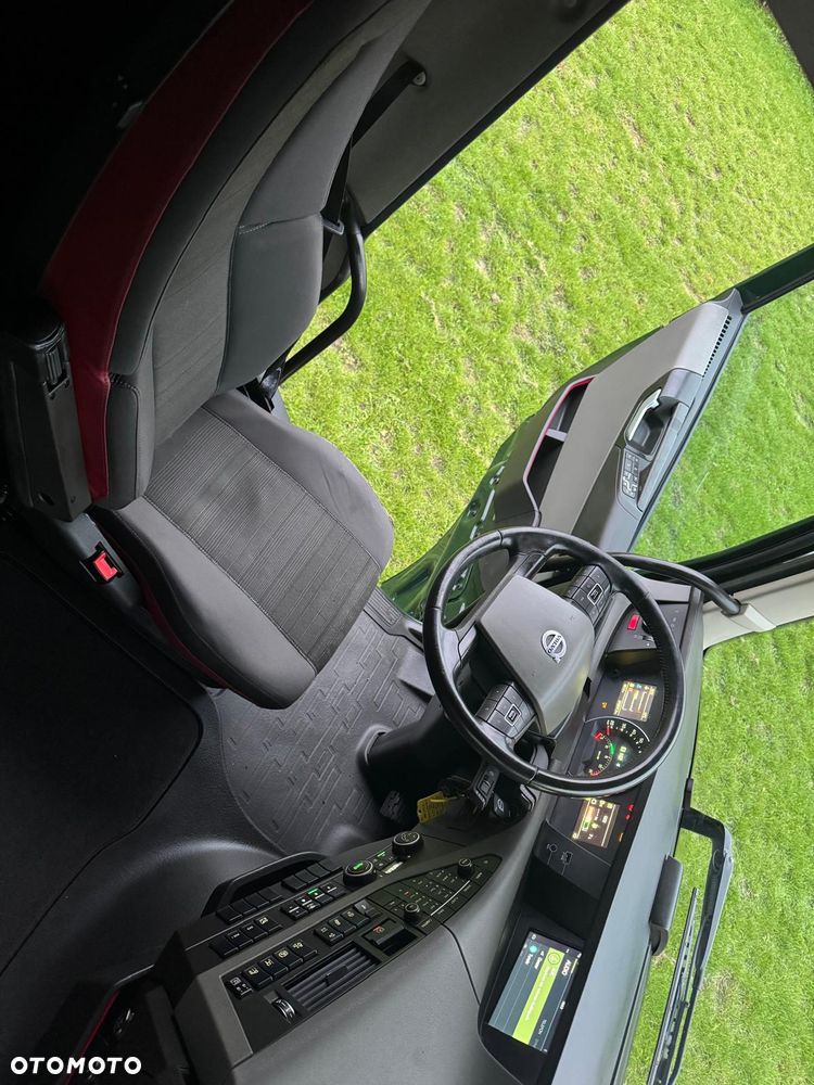 Volvo FH460 / Winda / Kabina sypialna/ Chłodnia/ Super Stan/ - 27