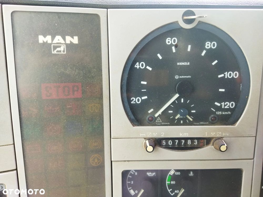 MAN 27.414 6x6 - 9