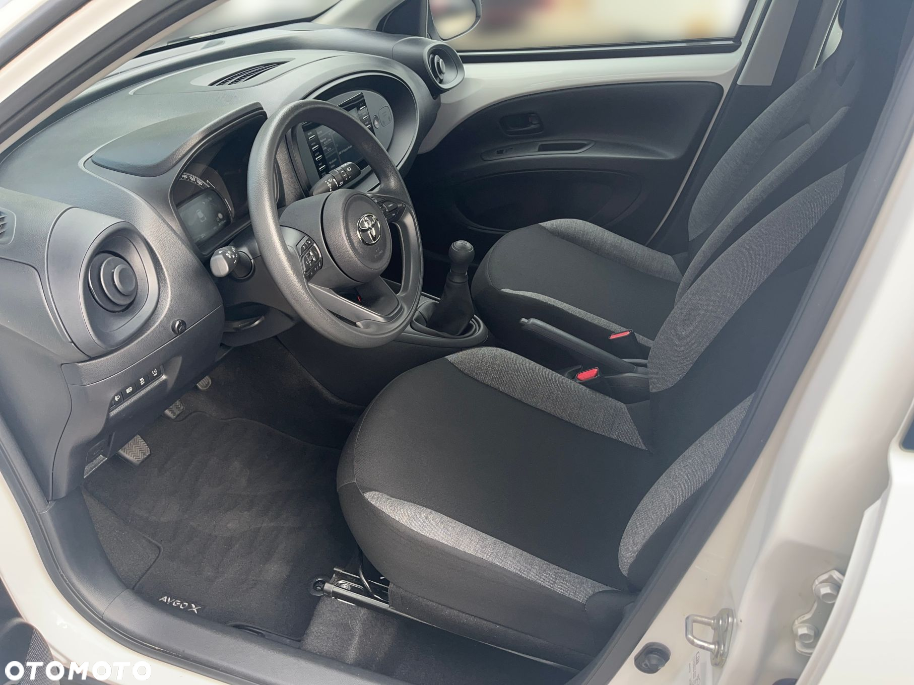 Toyota Aygo X - 7