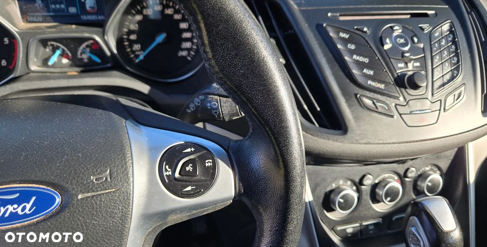 Ford Kuga 2.0 TDCi 4x4 Titanium - 26