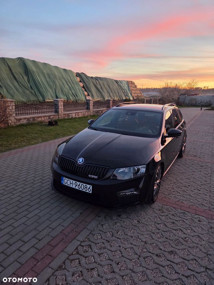 Skoda Octavia 2.0 TDI RS DSG - 9