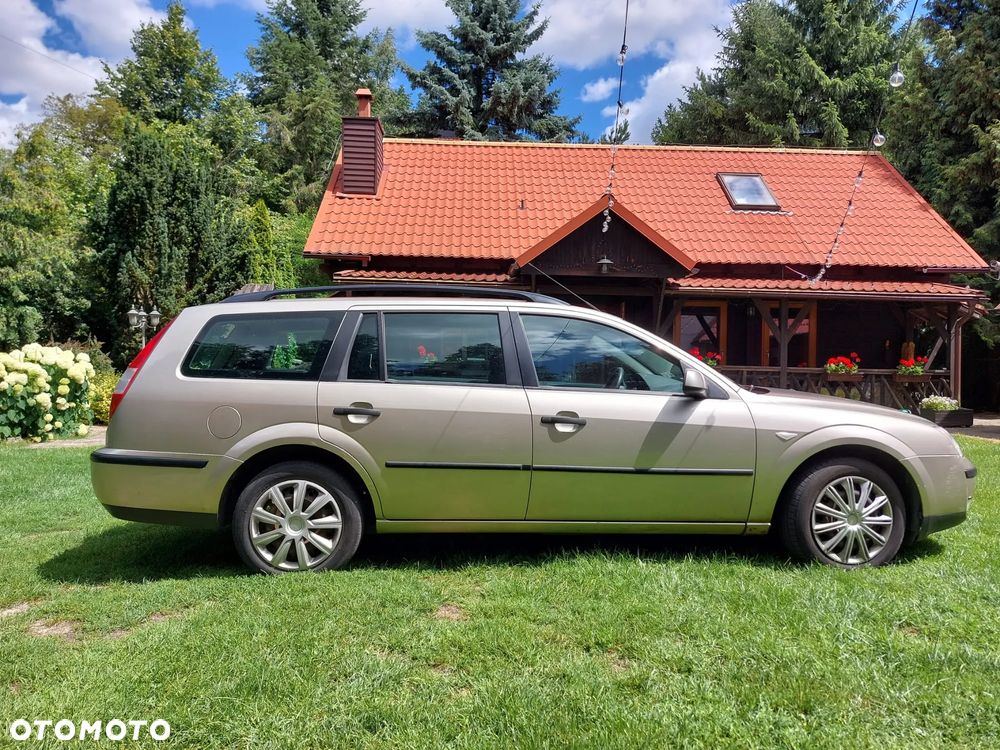 Ford Mondeo 1.8 Trend - 5