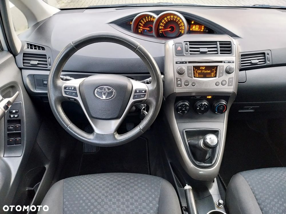Toyota Verso 1.8 7-Sitzer Edition S+ - 17