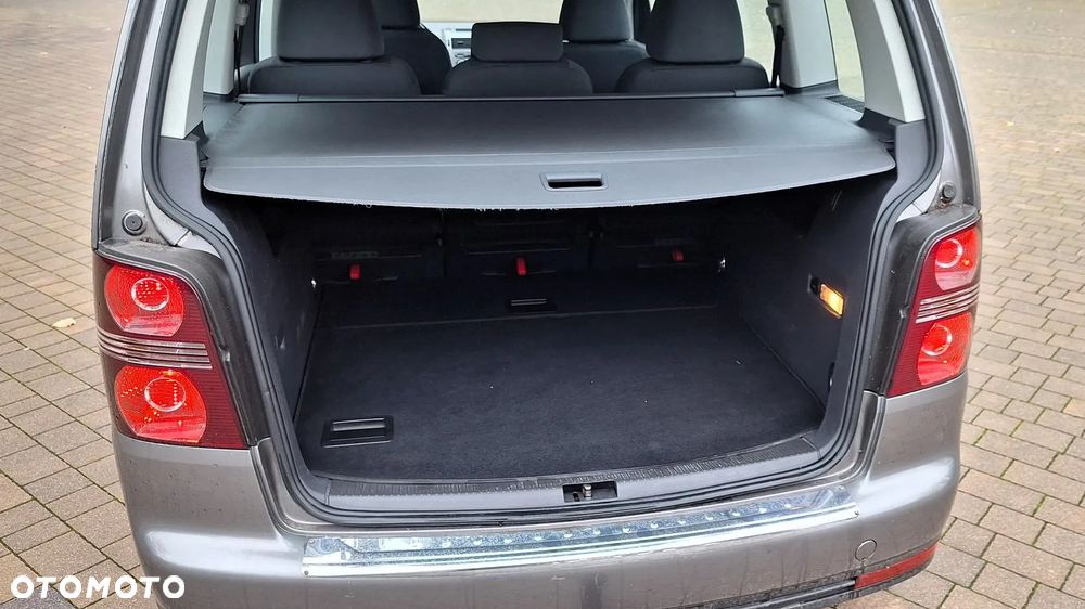 Volkswagen Touran 1.4 TSI Comfortline - 6