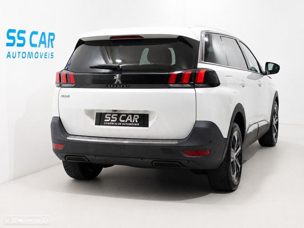 Peugeot 5008 1.2 PureTech Allure EAT8 - 7