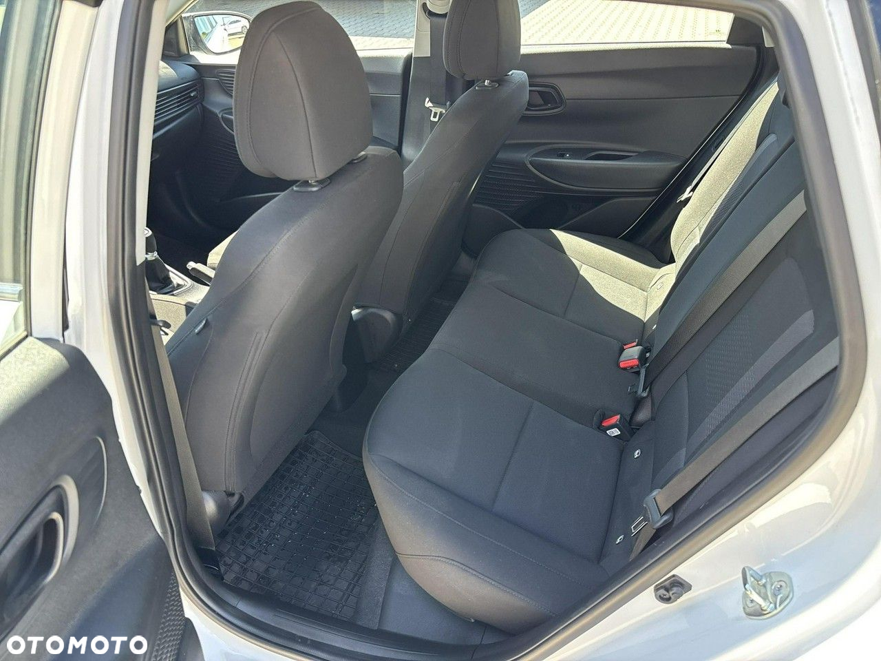 Hyundai i20 1.2 Modern - 12